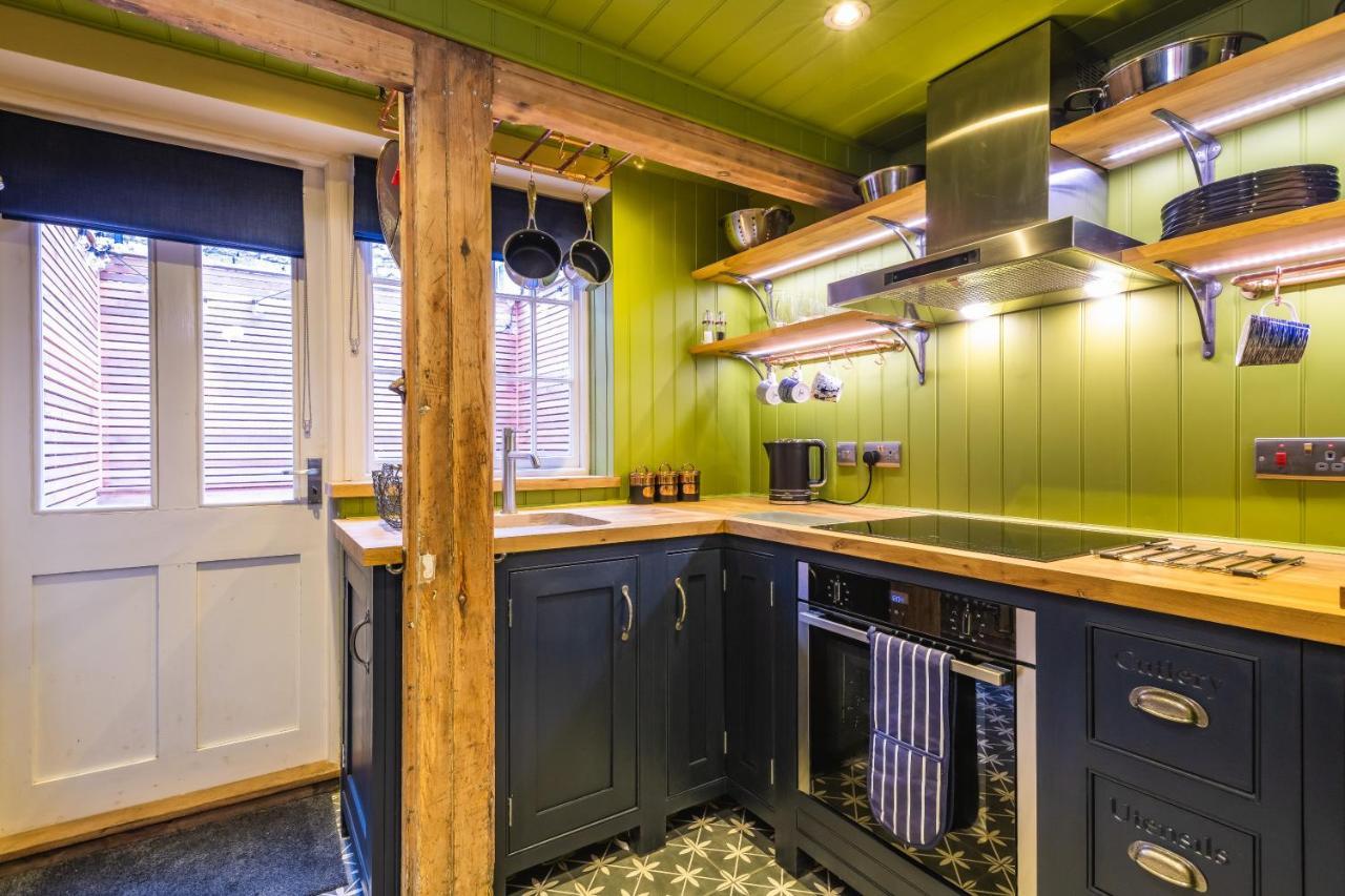 Villa Number 6 Stamford - Boutique Grade II Listed Townhouse Esterno foto
